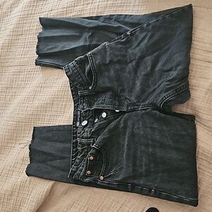 Zara mom Jean